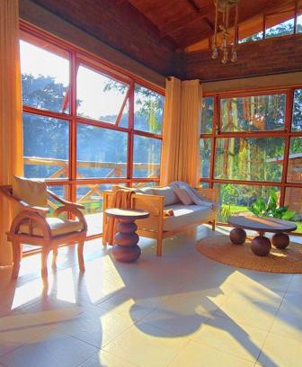 Arusha Villa | Daima Escape