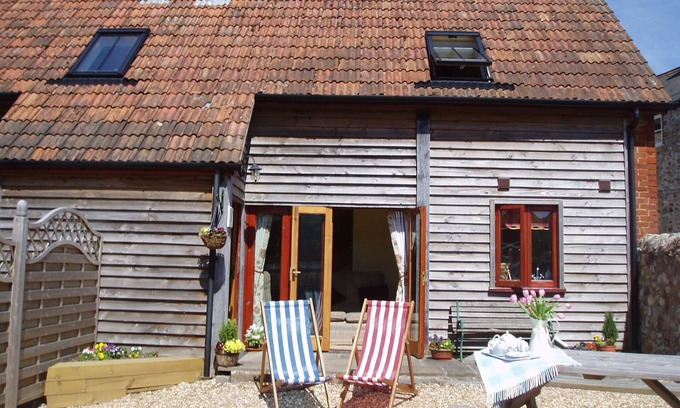 Colyton Cottage | DAISY COTTAGE in peaceful rural location