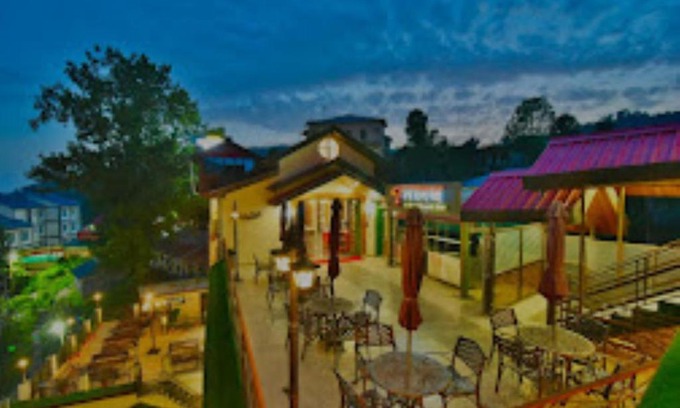 Banikhet Hotel | Dalhouse Valley Banikhet