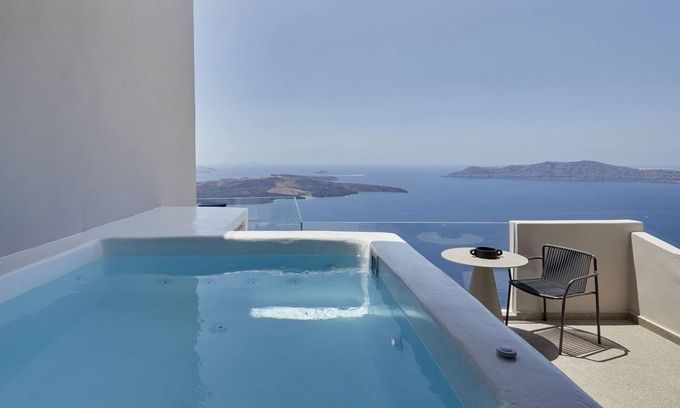 Firostefani House | Damigos Caldera World