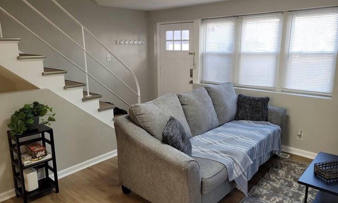 Joslyn Castle Apartment | Davenport Dwellings-Three Bedroom