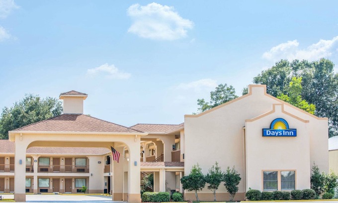 Abbeville Hotel | Days Inn by Wyndham Abbeville