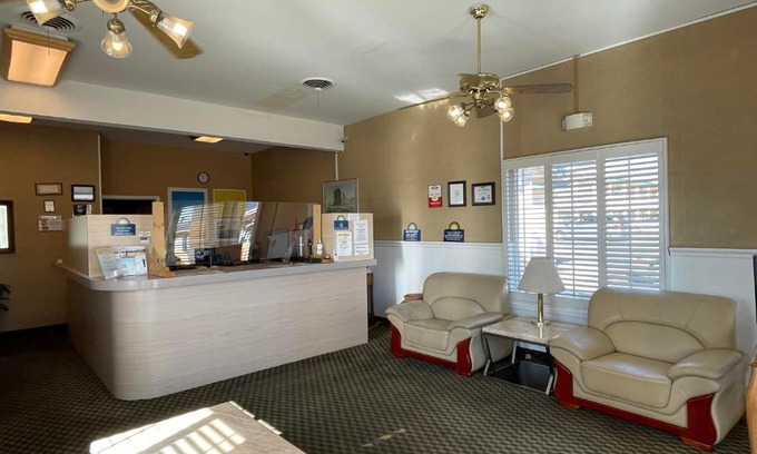 Deming Hotel | Days Inn by Wyndham Deming