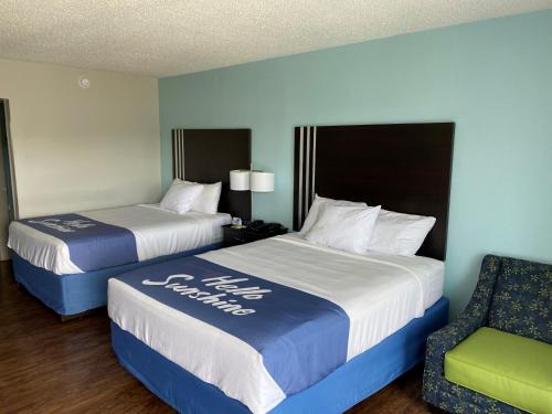 Goldsboro Hotel | Days Inn by Wyndham Goldsboro