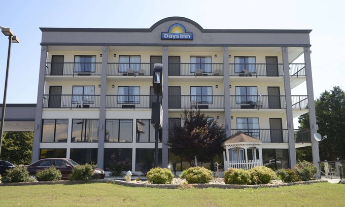 Kodak Hotel | Days Inn by Wyndham Kodak/Sevierville Intrstate SmokeyMntns
