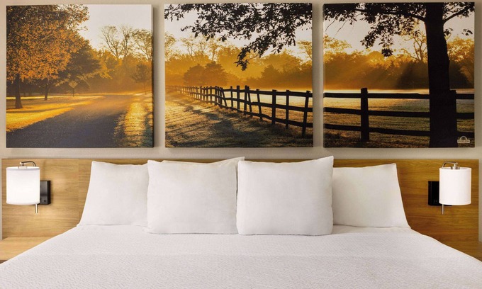 McComb Hotel | Days Inn by Wyndham McComb MS