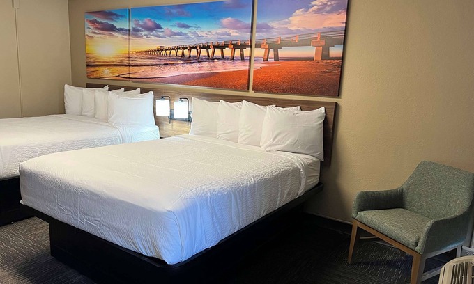 Monroe Hotel | Days Inn by Wyndham Monroe NC