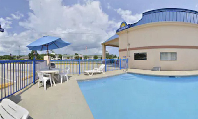 St. Martin Hotel | Days Inn by Wyndham Ocean Springs