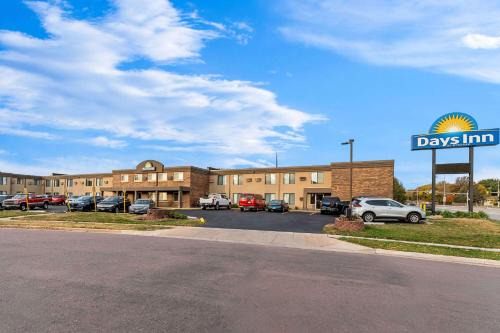 Sioux Falls Hotel | Days Inn by Wyndham Sioux Falls