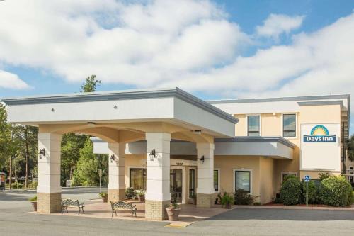Valdosta Hotel | Days Inn by Wyndham Valdosta/Near Valdosta Mall