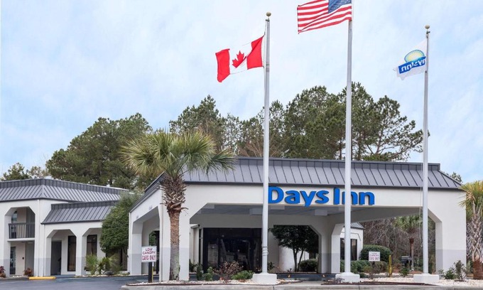 Walterboro Hotel | Days Inn by Wyndham Walterboro