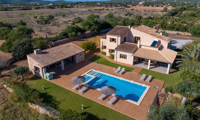 Manacor Villa | DAYS OF REST AND RELAX IN THE COUNTRYSIDE AND NEAR THE BEACH