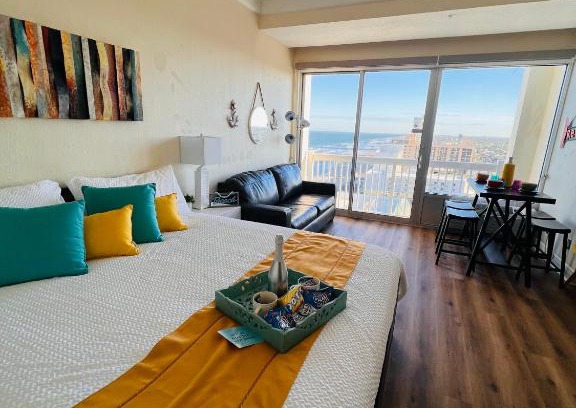 Ortona Park Apartment | Daytona Beach Resort