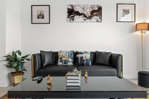NoMa Apartment | DC's Greatest Stays