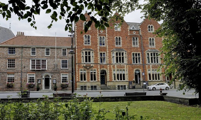 York Hotel | Dean Court Hotel