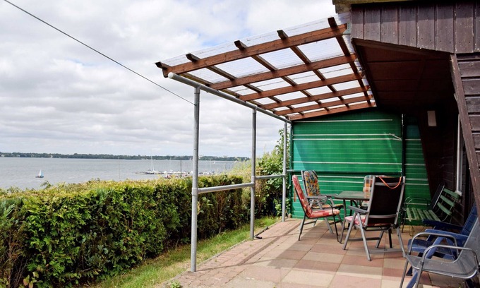 Altefaehr Apartment | DEB 015 Holiday apartment with garden and sun view n. Stralsund - Holiday apartment with
