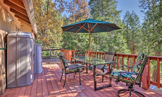 Twain Harte Cabin | Deck w/Forest Views: Quiet Twain Harte Cabin!