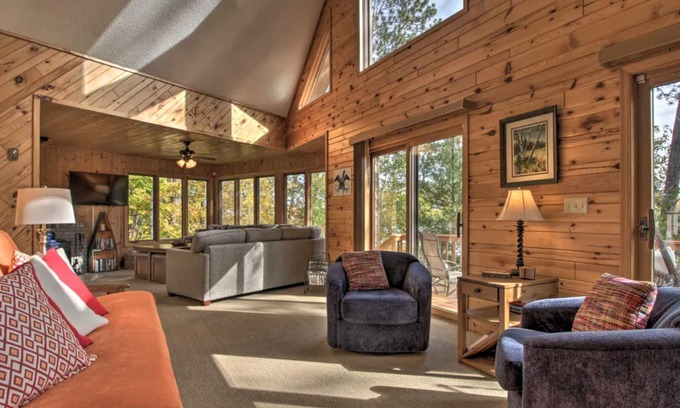 Deer River Ski Chalet | Deer Lake Chalet -"The Lake Of Changing Colors"- High Speed Internet