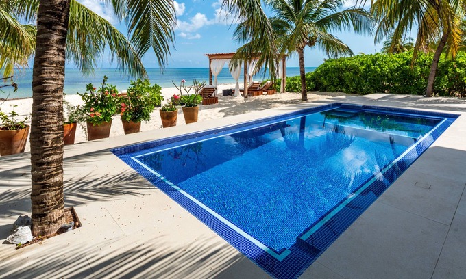 Punta Sam Villa | Del Sol- Beachfront Paradise – Villa on Pristine Sandy beach