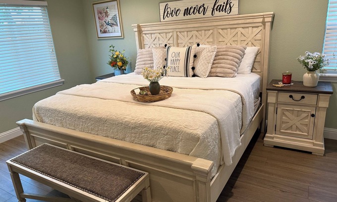 Citrus Heights House | Delightful and Beautiful Home and Garden