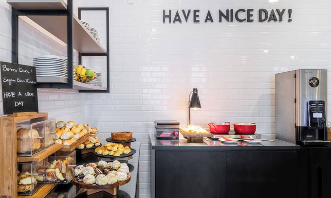 Vila da Trinta Hotel | DELPLAZA Timbiras São Paulo