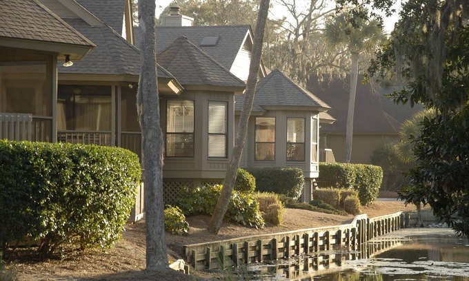 North Forest Beach Cottage | Deluxe 3BEDR/3BATHR Cottage AUGUST 2nd - 9th on delightful Hilton Head Island.