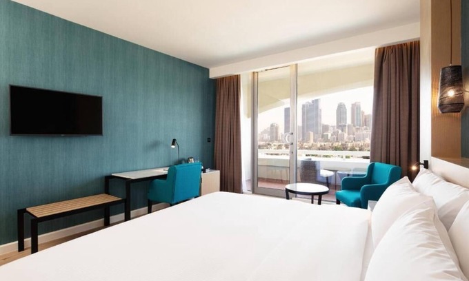 Beach & Coast Apartment | Deluxe City View With Balcony Near Al Khan Beach