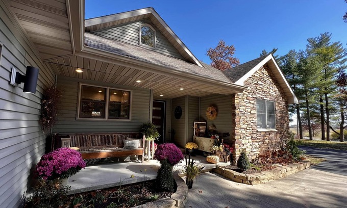 Eagle Creek House | DeMotte Area Upscale, Secluded Home on 3.5 Acres w Firepit, Gym & Game Room