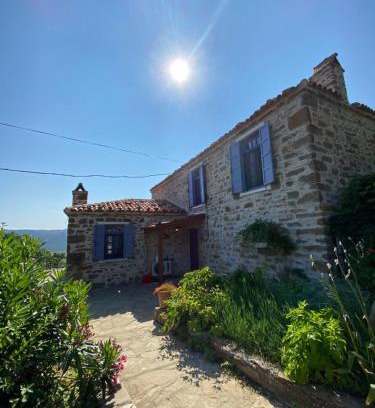 Gokceada House | Deniz Manzaralı, Müstakil Bahçeli Taş Ev