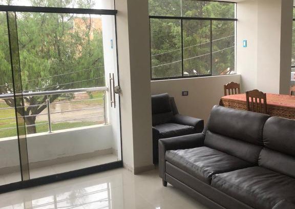 Cajamarca Apartment | Departamento amoblado frente a parque