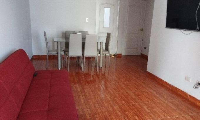 Jose Luis Bustamante y Rivero Apartment | departamento amplio