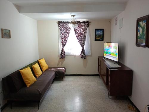 Miguel Hidalgo Apartment | Departamento entero en Lomas de Sotelo cerca de Polanco