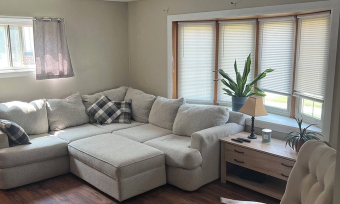 De Pere House | Depere BNB