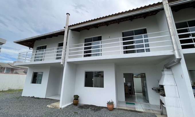 Picarras Apartment | Descanso em Ambiente Tranquilo e Acolhedor - Apto 2- Cond. Serra Saudade