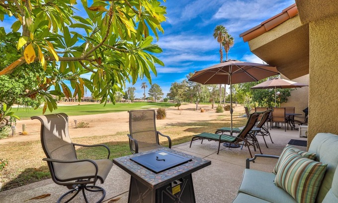 Palm Desert Condo | Desert Escape Condo | Golf, Pool & Tennis Amenities | Upgraded Kitchen | Mountain Views