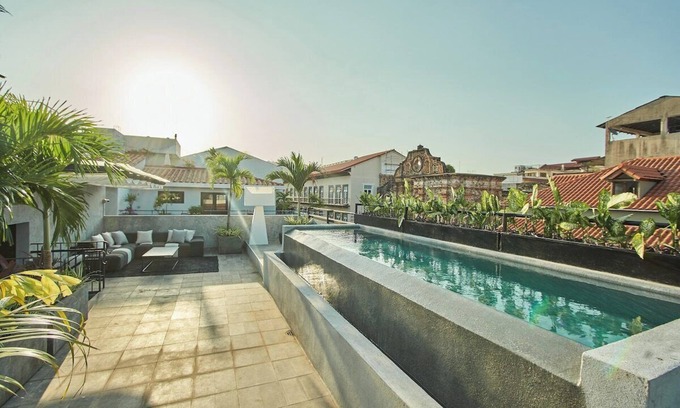 Casco Viejo Apartment | Design Pool and 180º Rooftop N2