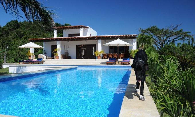 La Iglesia Villa | Design Villa Stunning Ocean View - close to beaches & village- chef housekeeping