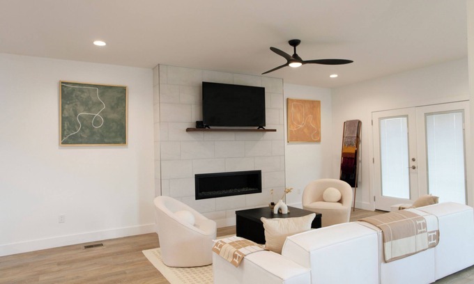 Chattanooga House | Designer Home 5 beds 4BR Jetted Tub 10 mins Chattanooga DT Perfect for families!