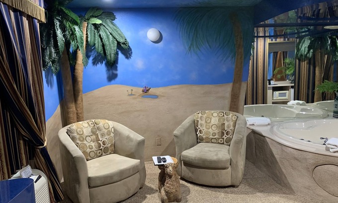 Toledo Hotel | Designer Inn & Suites