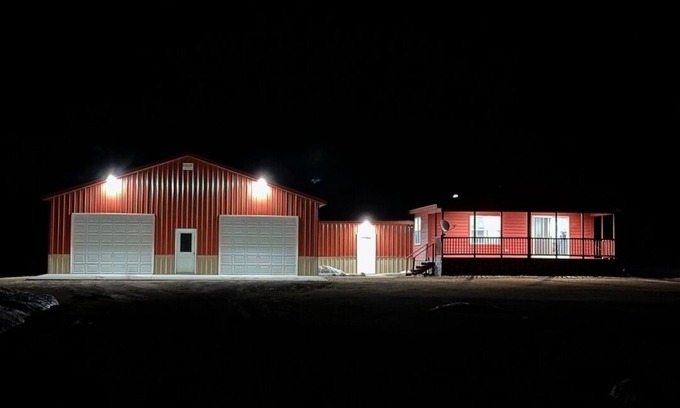 Devils Lake House | Devils Lake’s Hidden Gem