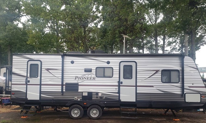 Gadsden House | Dew Drop Camper at River Rocks Landing