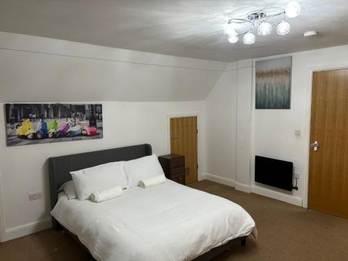 Colchester House | Diamond