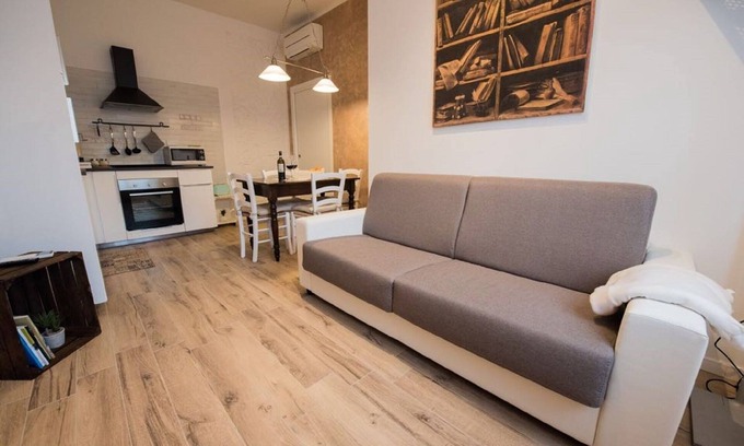 Oltrarno Apartment | DiladdArno Holiday Home, cozy and bright apartment in Florence.