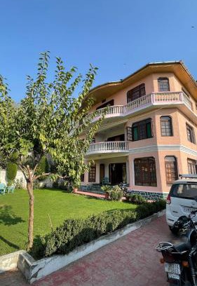 Nishat-Shalimar Bed & Breakfast | Dilaram Guest House