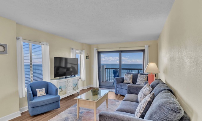 Atlantic Beach Condo | Direct Ocean Front! 3Bedroom/3 Bathroom! Incredible Views! North Myrtle Beach!