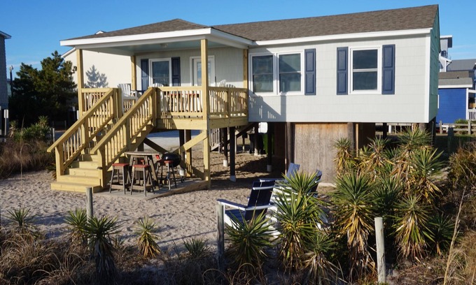 Wilmington Beach Cottage | Direct Oceanfront 3 bedroom rustic beach cottage. Great beach memories!