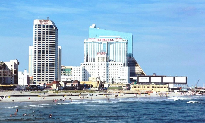 Atlantic City Condo | DIRECT Oceanfront on Boardwalk — July 3–6 or July 13–17, 2026 — EARLY BOOK DEAL