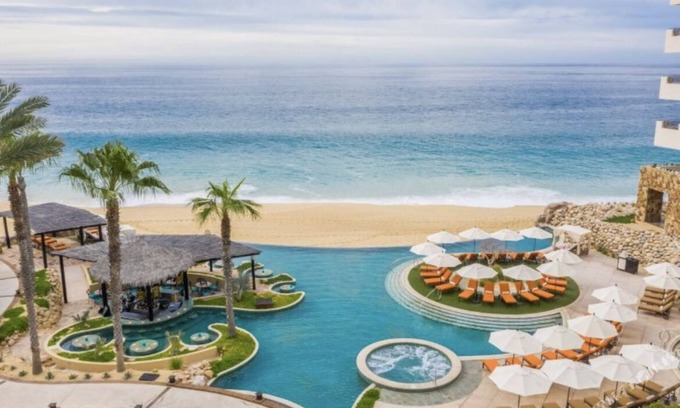 Los Cangrejos II y III Apartment | Discounted! Land’s End Master Suite & Grand Studio -sleeps 8. Open for 2024