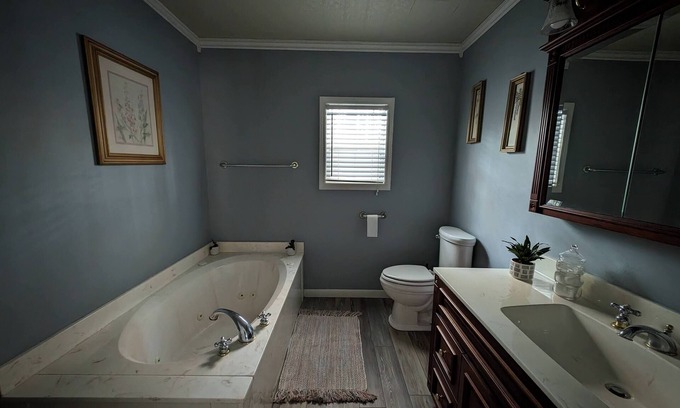 Grapevine House | Discover seclusion at Road's End Retreat, a 2-bed, 2-bath sanctuary.