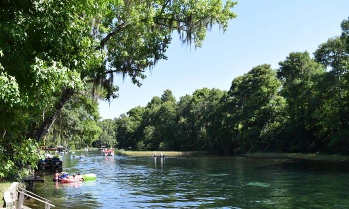 Dunnellon Cabin | Discover the End of the Rainbow!